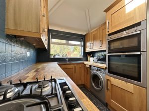 Photo 13- click for photo gallery